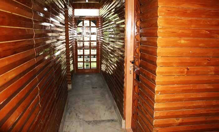 Hotel New Kashmir Palace, Srinagar 5